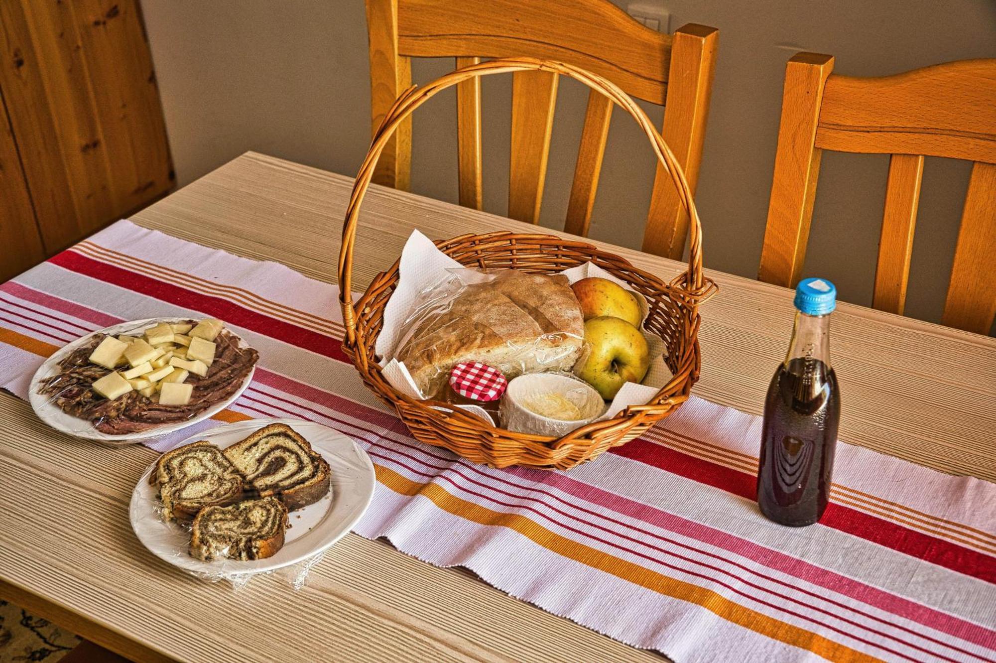 Farm Stay Ana Visnja Gora Extérieur photo