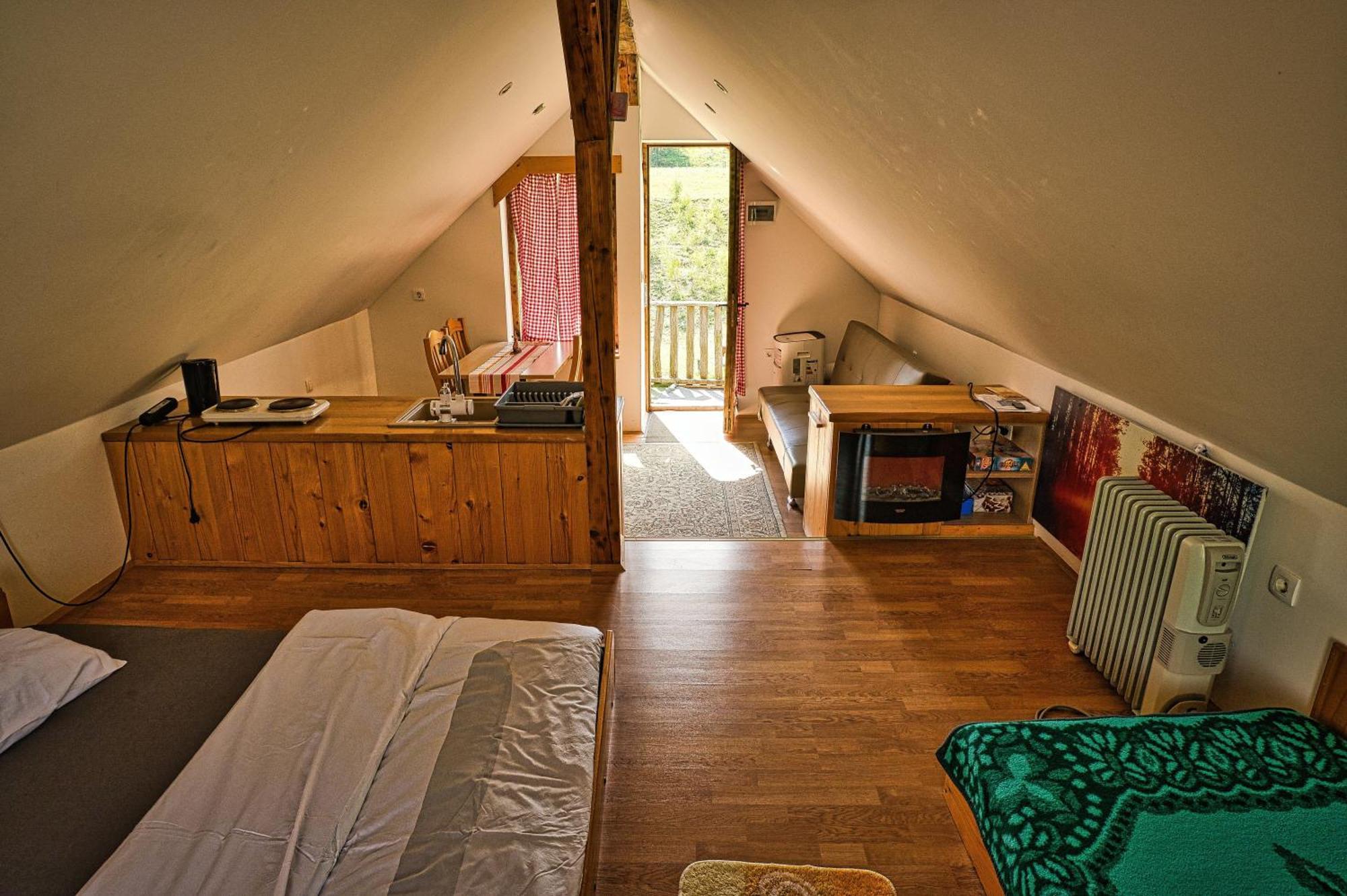 Farm Stay Ana Visnja Gora Extérieur photo
